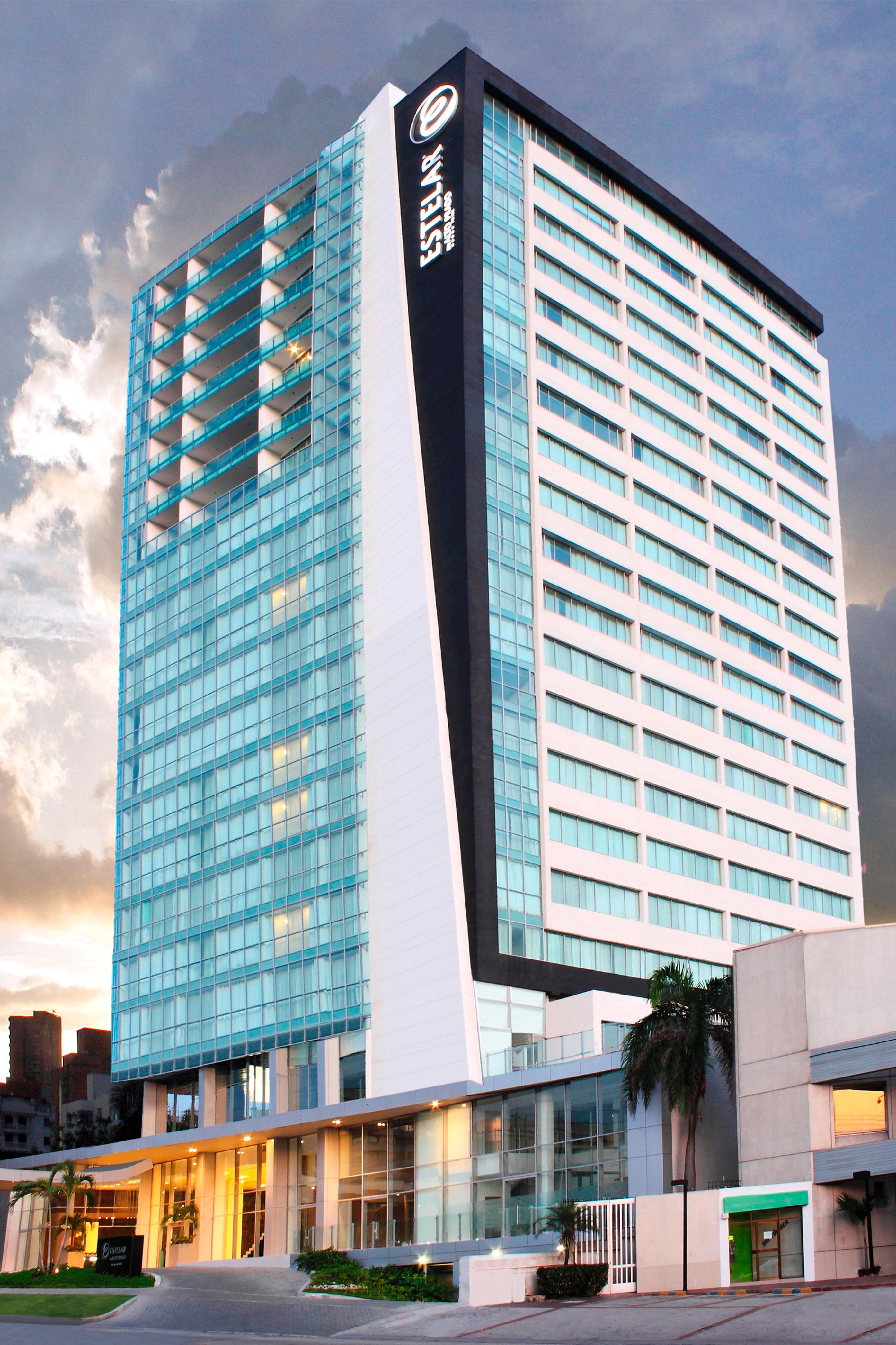 Estelar Apartamentos Barranquilla บาร์รังกีญา ภายนอก รูปภาพ